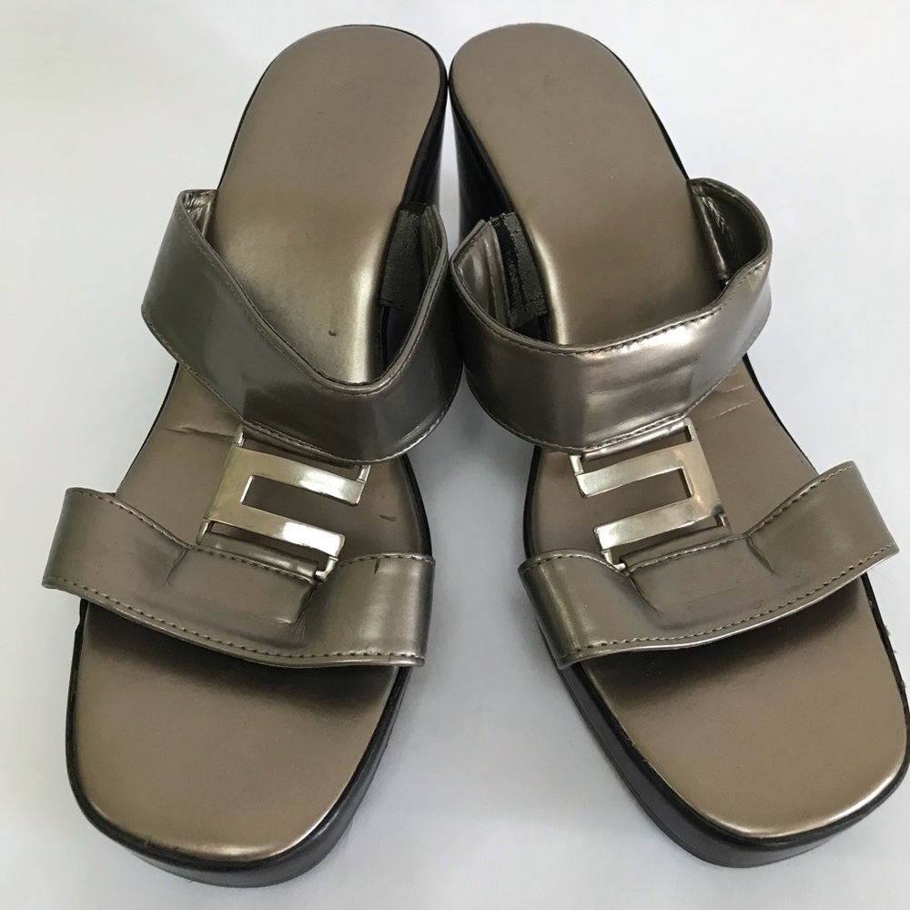 Slip on Italian made mules